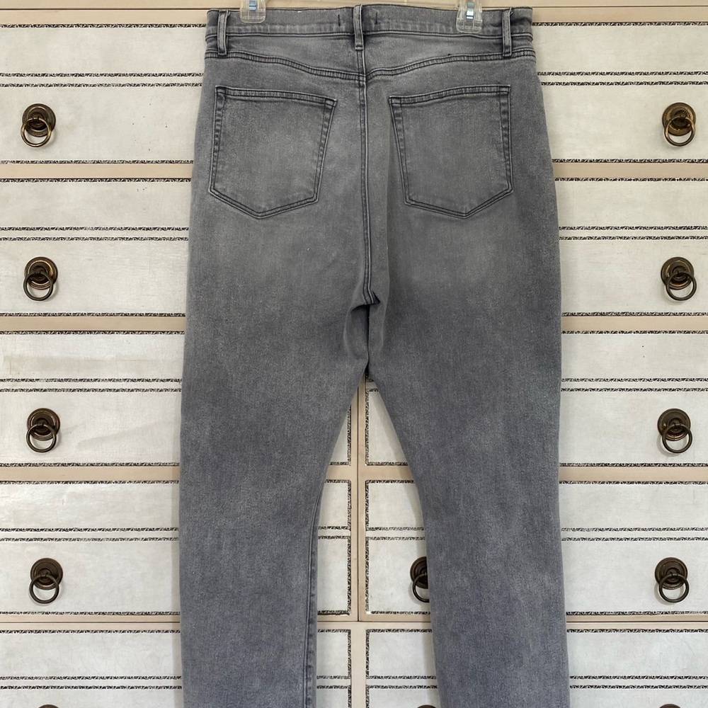 Adorable Loft High Wasted KickcropJeans - Picture 4 of 7
